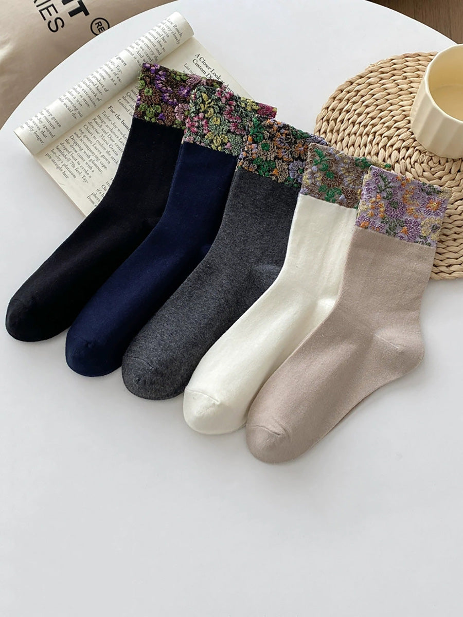 5 Pairs Women Vintage Winter Flower Jacquard Socks