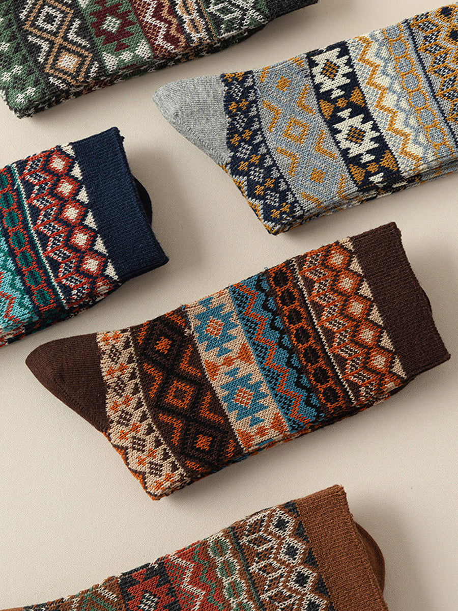 5 Pairs Winter Ethnic Flower Mid Heel Socks