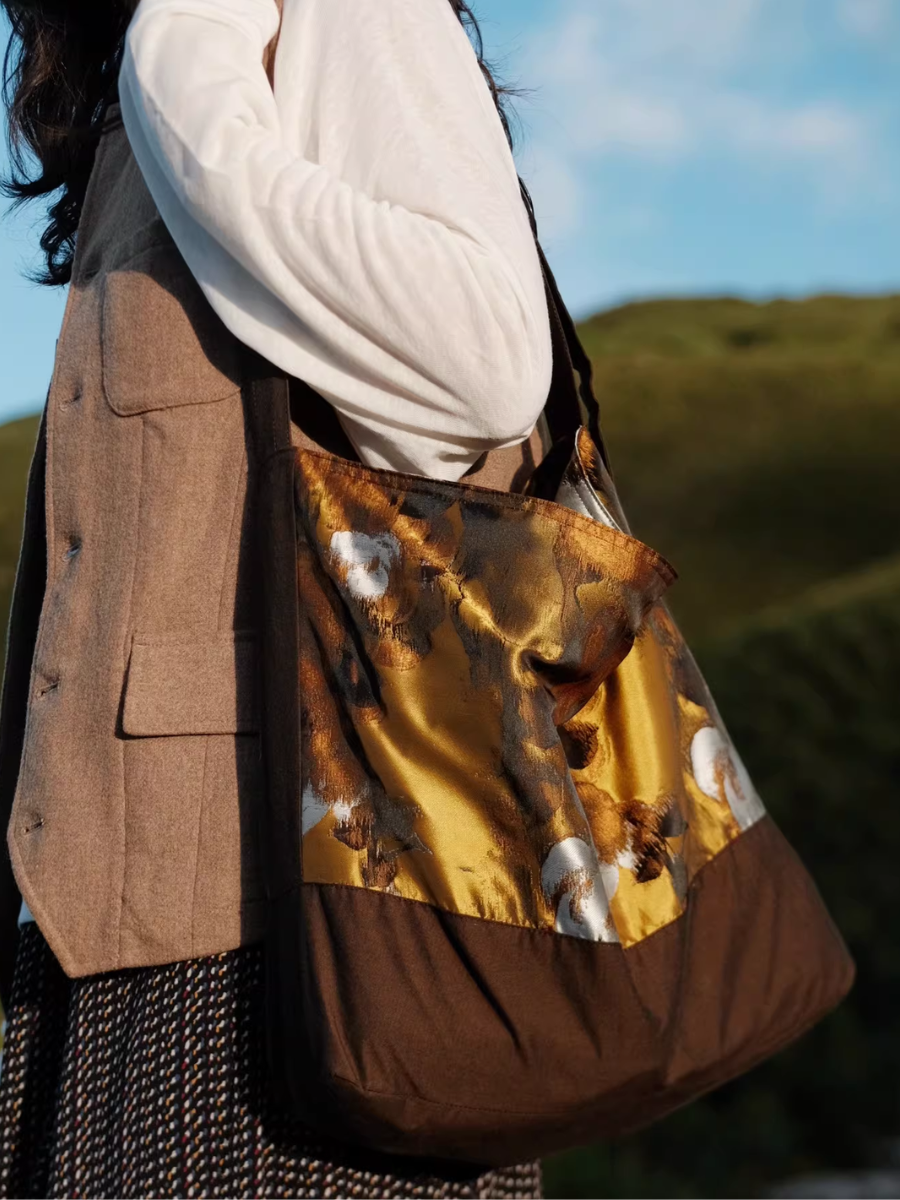 Brown Floral Painting Spliced Crossbody Bag