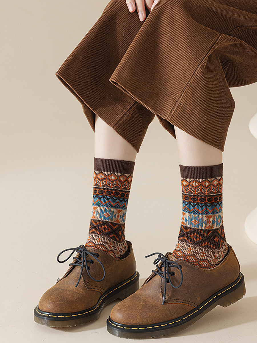 5 Pairs Winter Ethnic Flower Mid Heel Socks