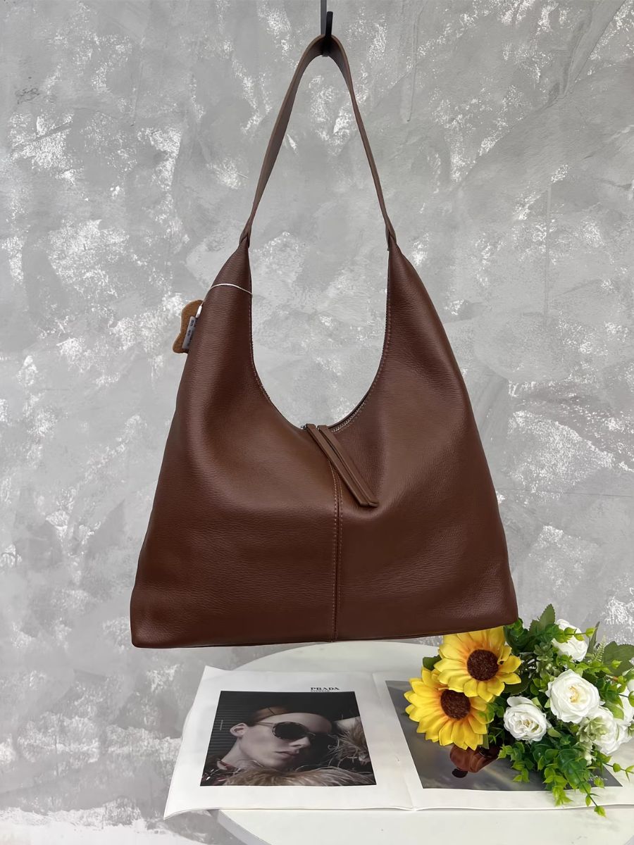 Casual Pure Color Leather Hobo Bag Secondary image