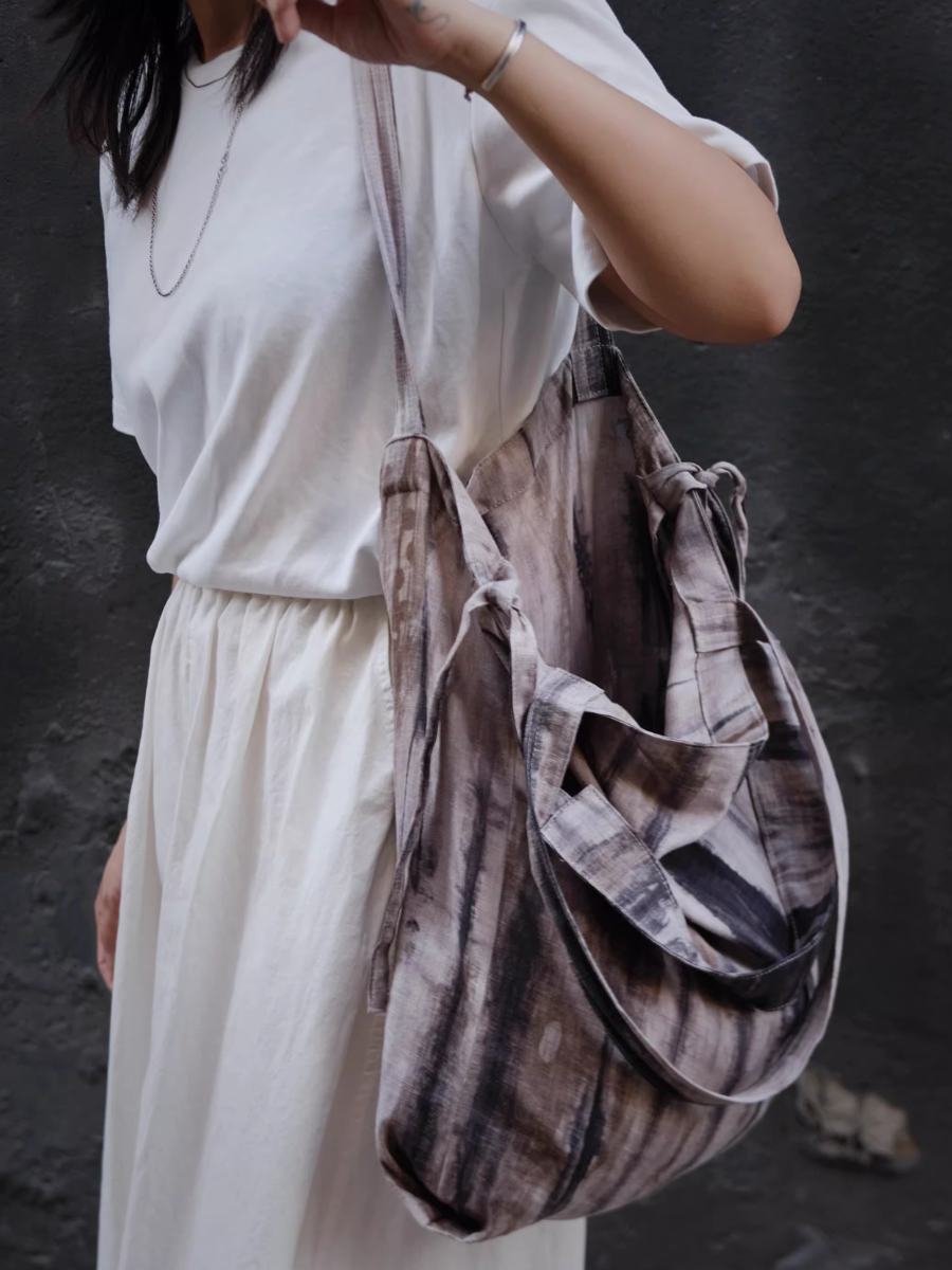 Irregular Tie-dye Lightweight Shoulder Bag