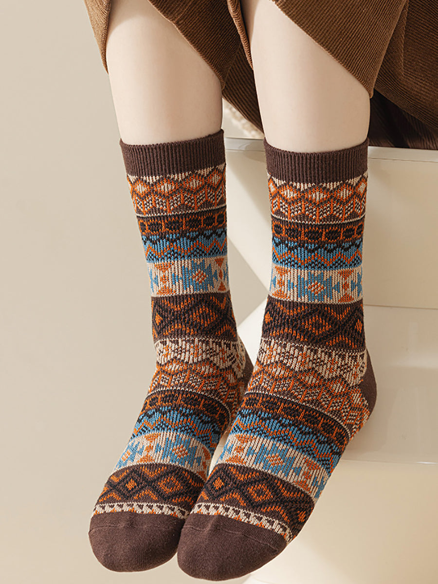 5 Pairs Winter Ethnic Flower Mid Heel Socks